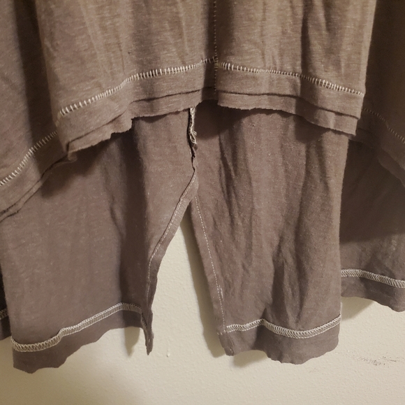 Women's Gimnicks hi-low tunic top size medium - Picture 5 of 9